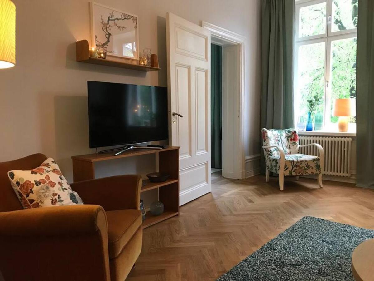 שטוקהולם Artistic And Light 2 Room Apartment In Sofo 65Sqm מראה חיצוני תמונה